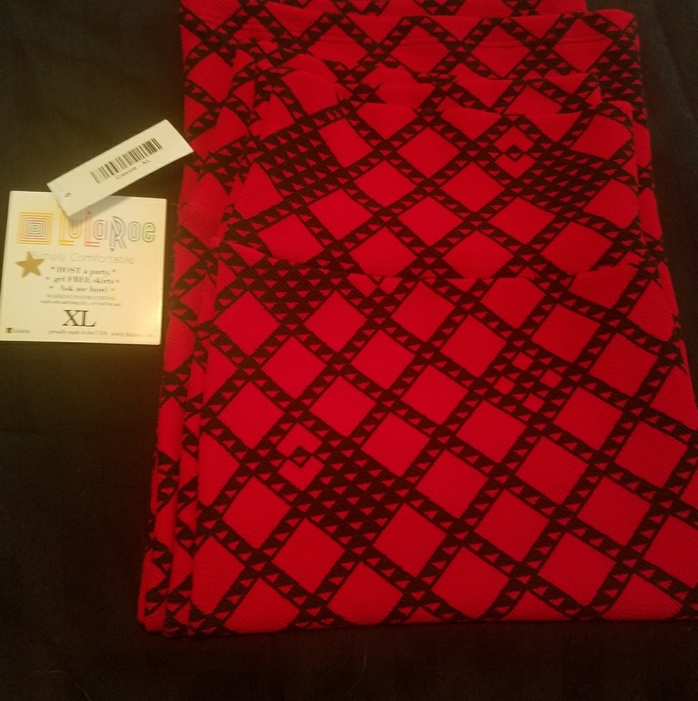 LulaRoe Cassie NWT